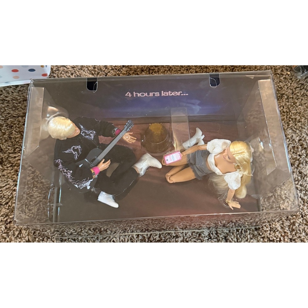 Mattel-Barbie the Movie "4 Hours Later...."Campfire Scene (NWT) - Picture 3 of 5